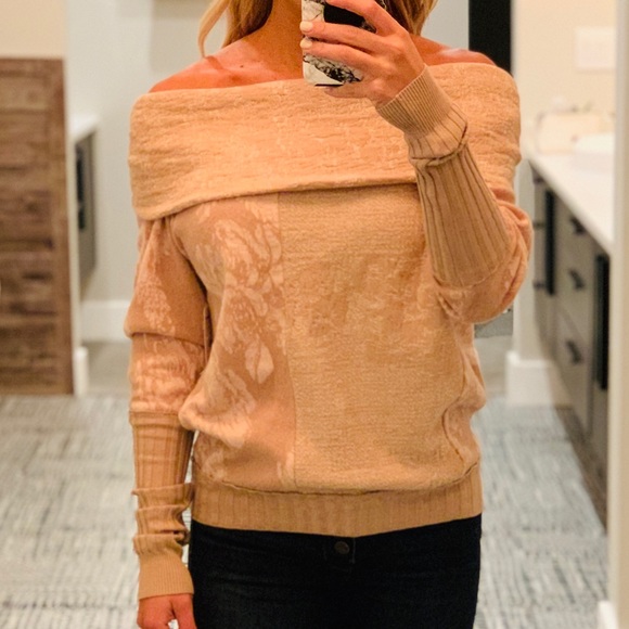 Free People Off Shoulder Sweatshirt - a steal! - Picture 1 of 6